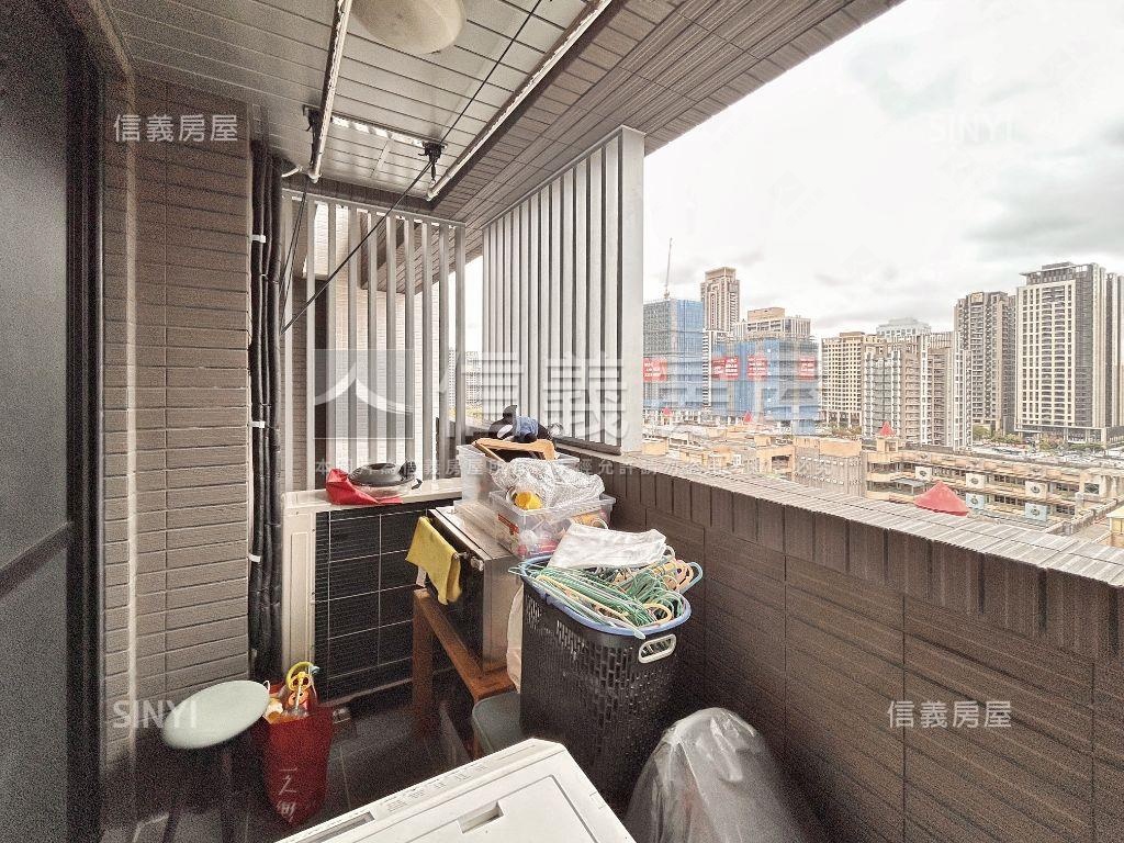 副都心旺年匯兩房車位房屋室內格局與周邊環境