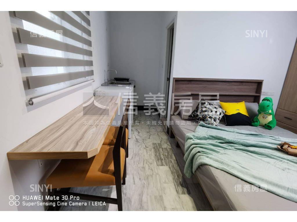 輕軌高工站旁收租金雞母房屋室內格局與周邊環境