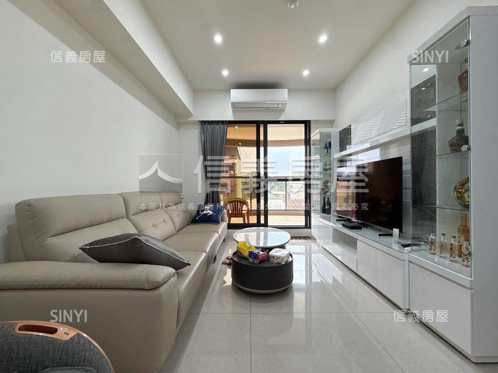 英倫亞灣精美三房平車房屋室內格局與周邊環境