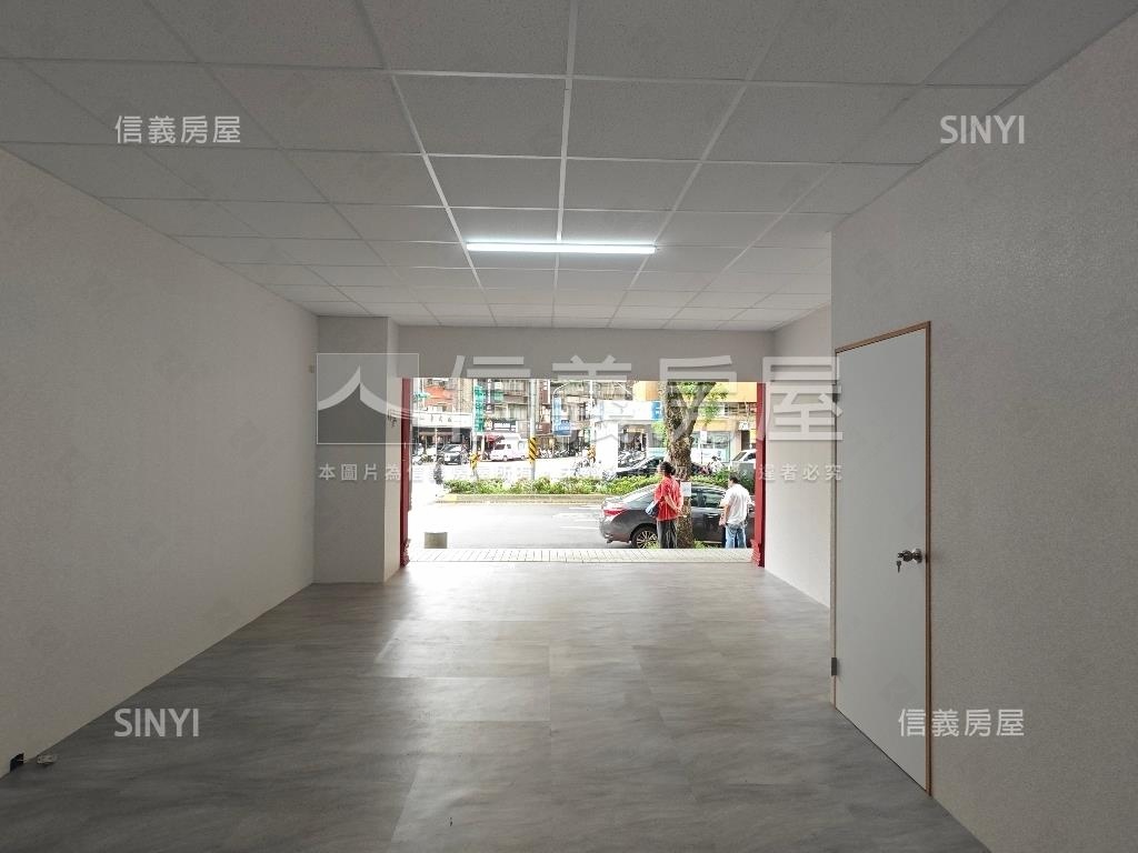 世貿松德正邊間店面房屋室內格局與周邊環境