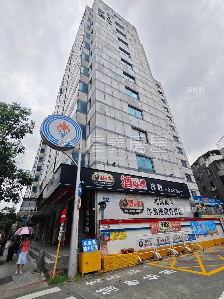 世貿松德正邊間店面房屋室內格局與周邊環境
