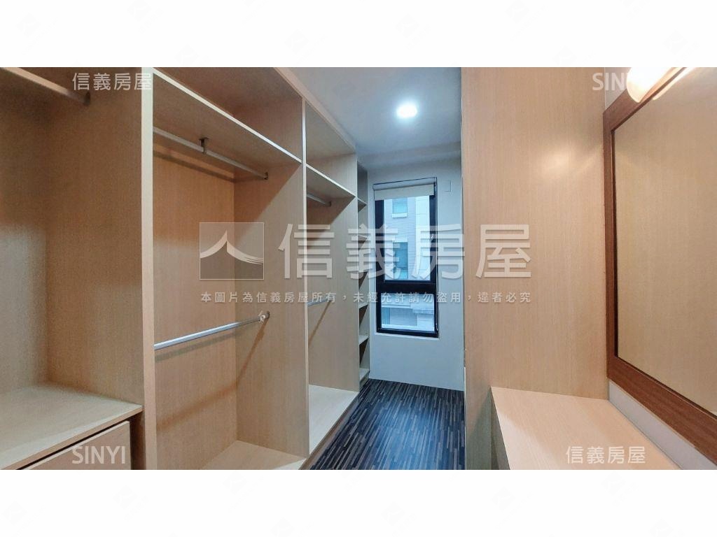 史博館溫馨花園大大車墅房屋室內格局與周邊環境