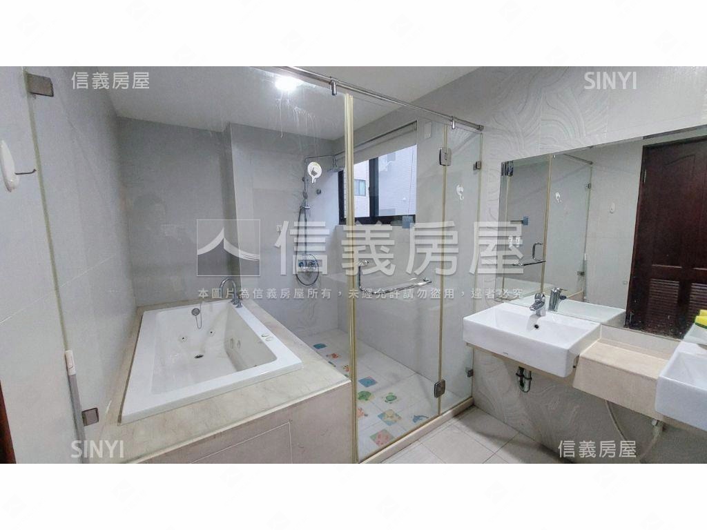 史博館溫馨花園大大車墅房屋室內格局與周邊環境