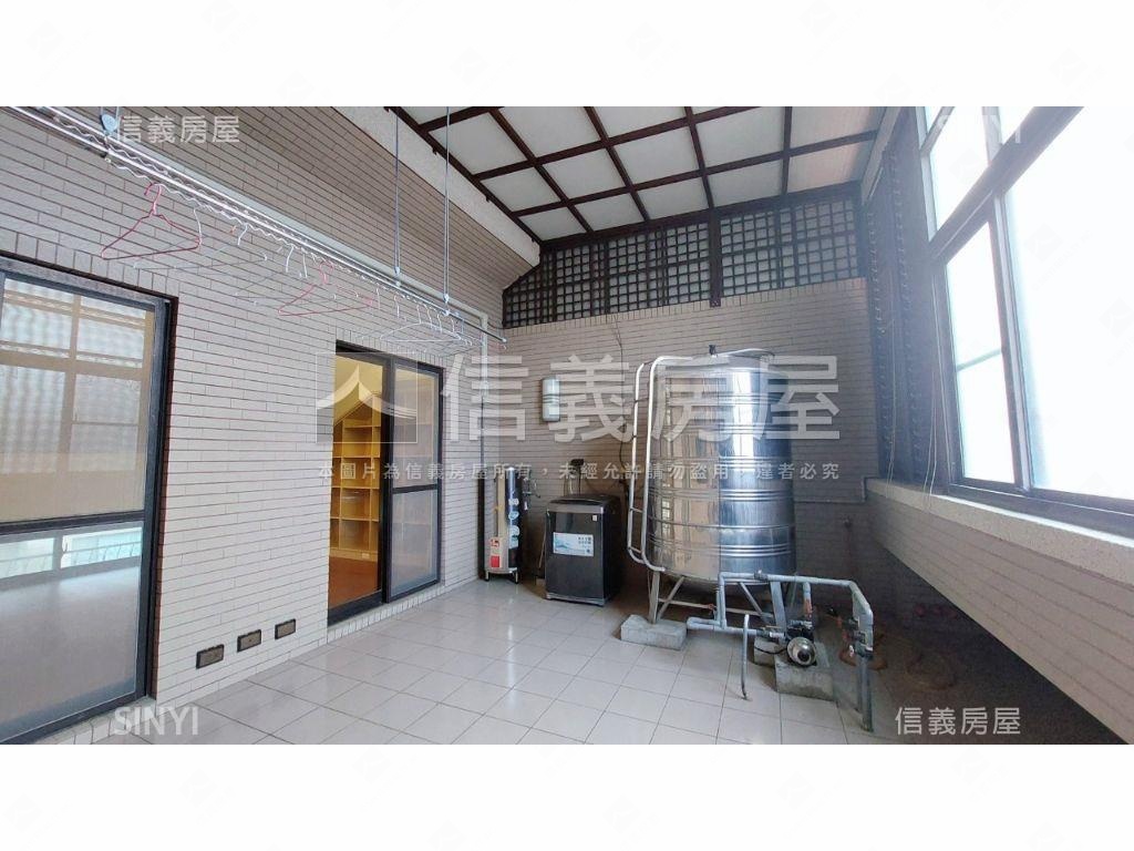 史博館溫馨花園大大車墅房屋室內格局與周邊環境