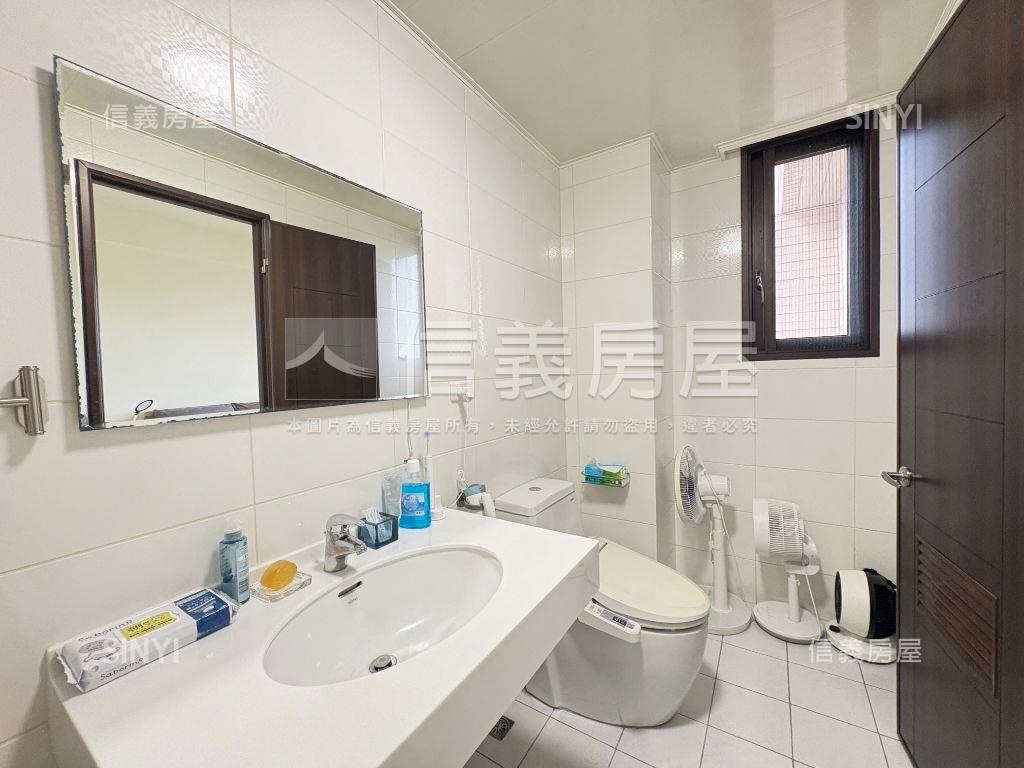 寶運一景三房雙車位視野佳房屋室內格局與周邊環境