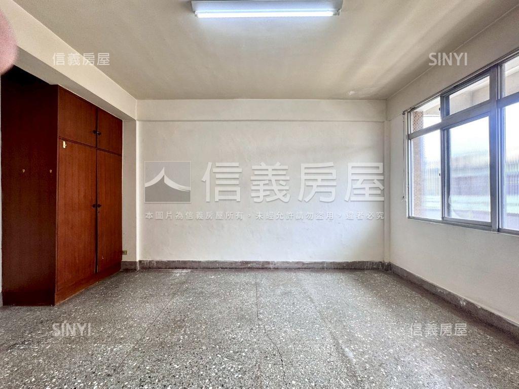 太原車站北華街頂加公寓房屋室內格局與周邊環境