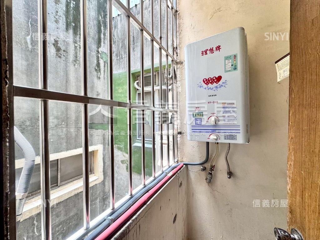 太原車站北華街頂加公寓房屋室內格局與周邊環境