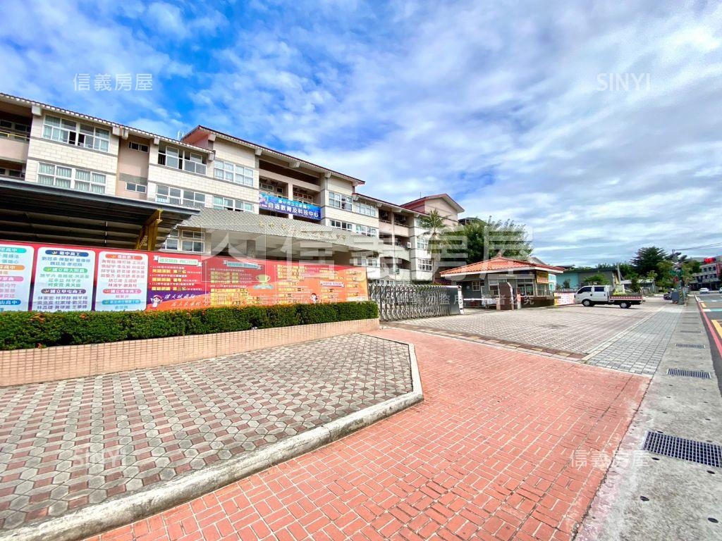 大里立新震後角間透天店面房屋室內格局與周邊環境