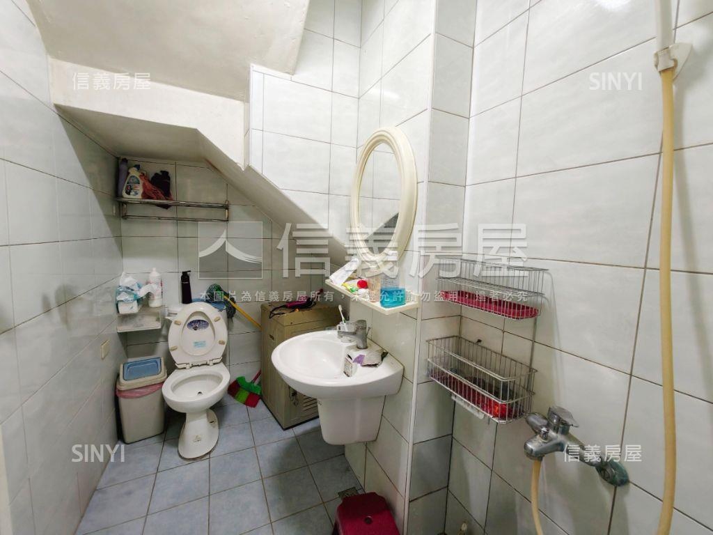 桂林熱鬧地段超值透天房屋室內格局與周邊環境