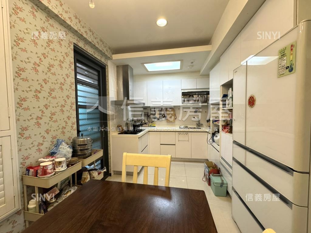 馥御你的心美屋三房車位房屋室內格局與周邊環境