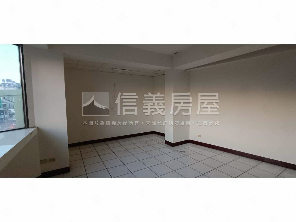 正北屯路商業店面房屋室內格局與周邊環境