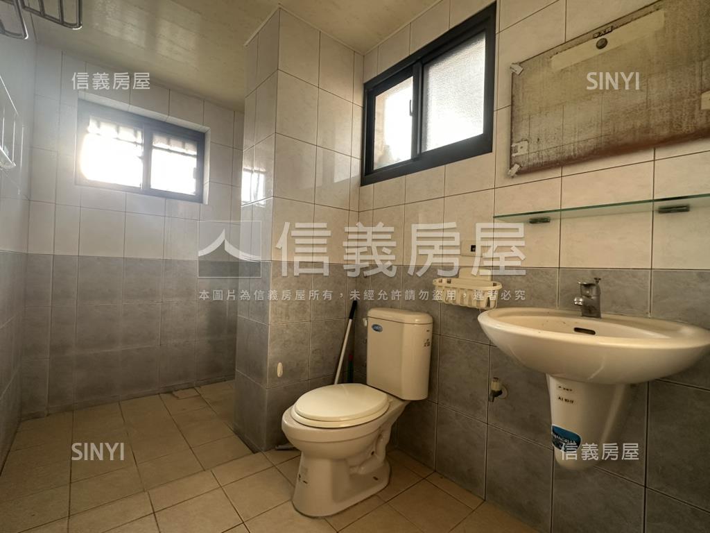 面河景多元墅房屋室內格局與周邊環境