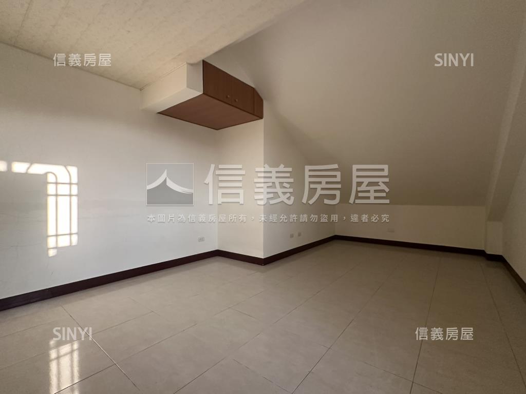 面河景多元墅房屋室內格局與周邊環境