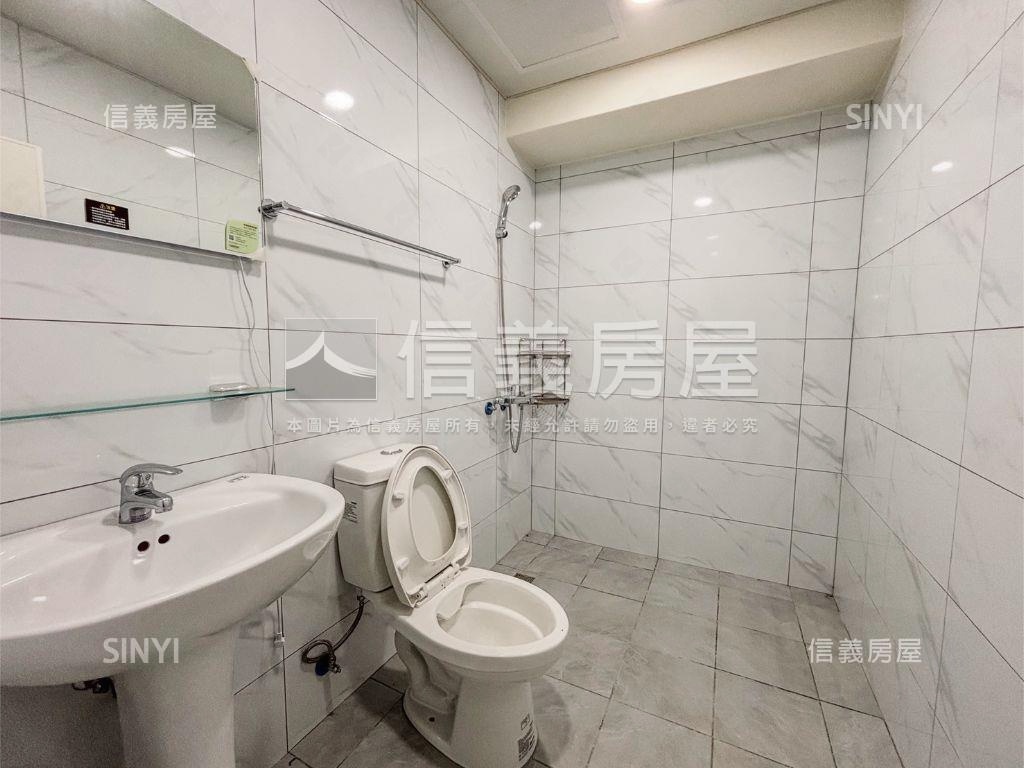 北投捷運３房車位房屋室內格局與周邊環境