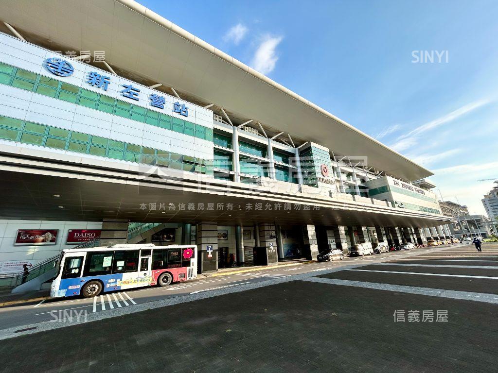 近高鐵裝潢兩房兩衛車位房屋室內格局與周邊環境