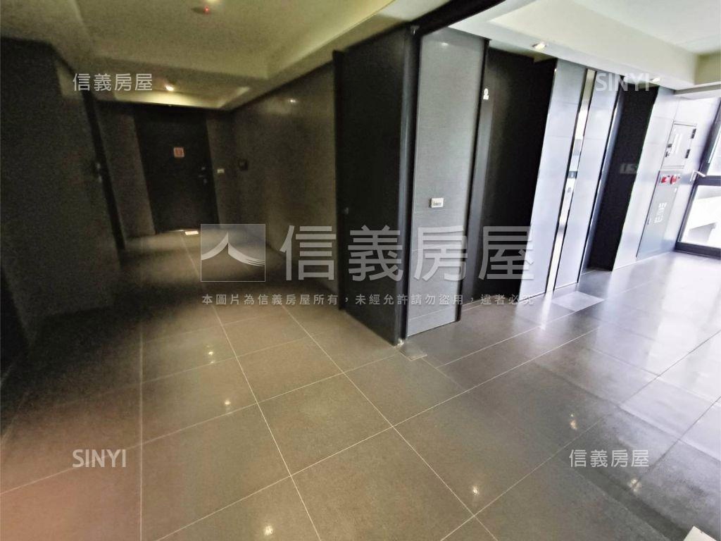楠科高大樂活海景精裝美邸房屋室內格局與周邊環境