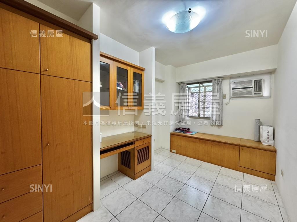 土城重劃－中正豪門大三房房屋室內格局與周邊環境