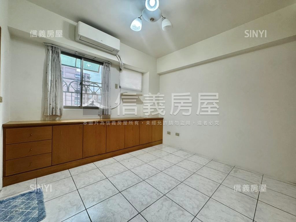 土城重劃－中正豪門大三房房屋室內格局與周邊環境