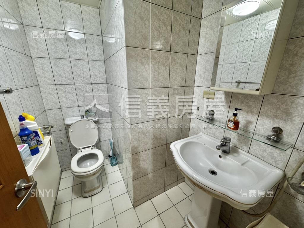 土城重劃－中正豪門大三房房屋室內格局與周邊環境