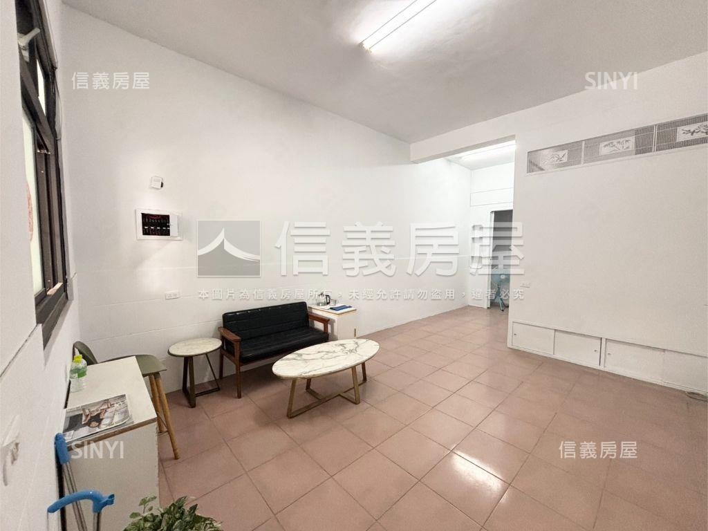 南屯楓樹里活巷透天房屋室內格局與周邊環境