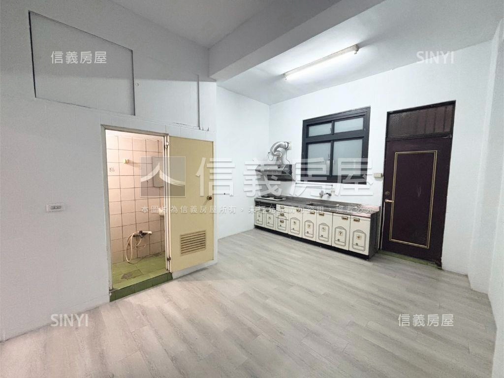 南屯楓樹里活巷透天房屋室內格局與周邊環境