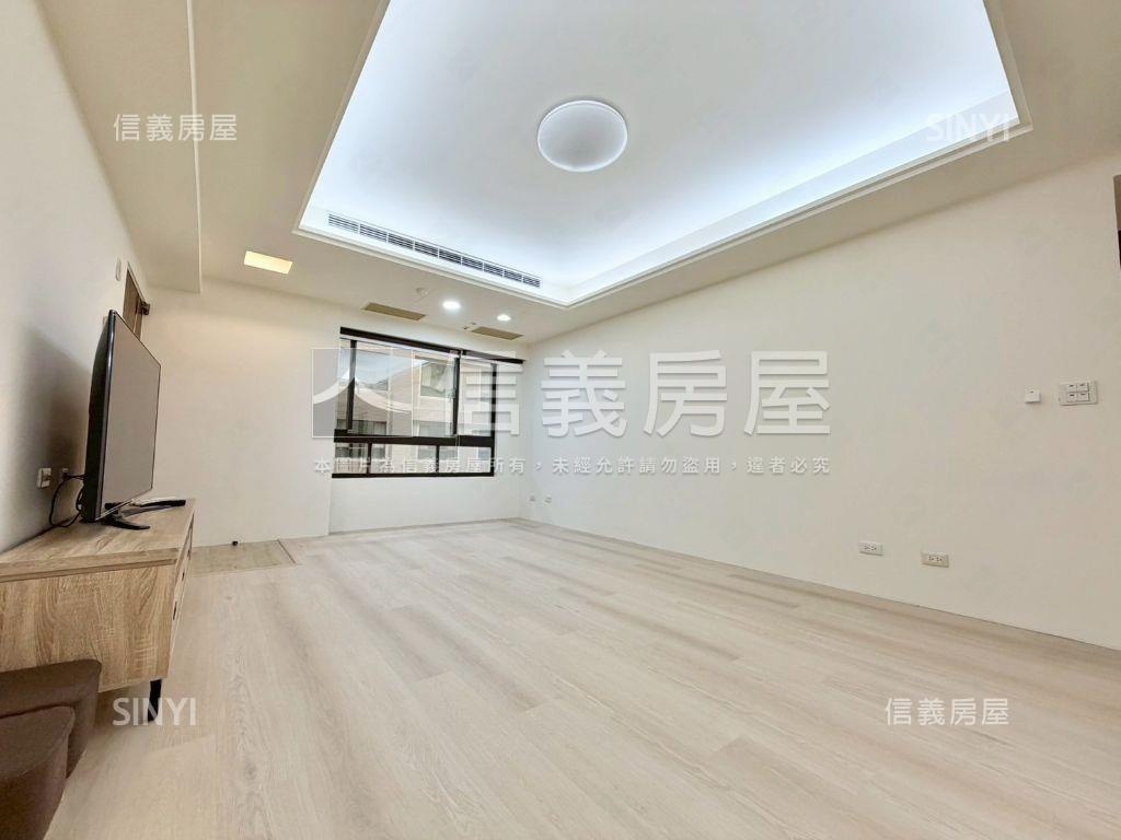 【世紀皇家】外棟三房房屋室內格局與周邊環境