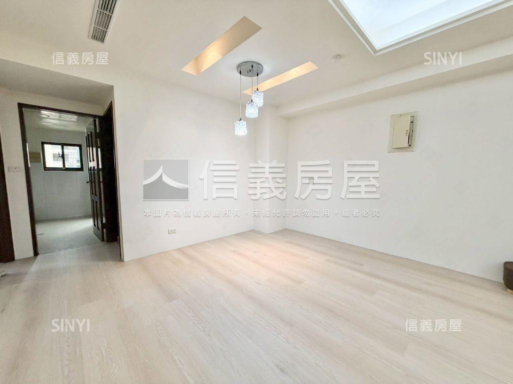 【世紀皇家】外棟三房房屋室內格局與周邊環境