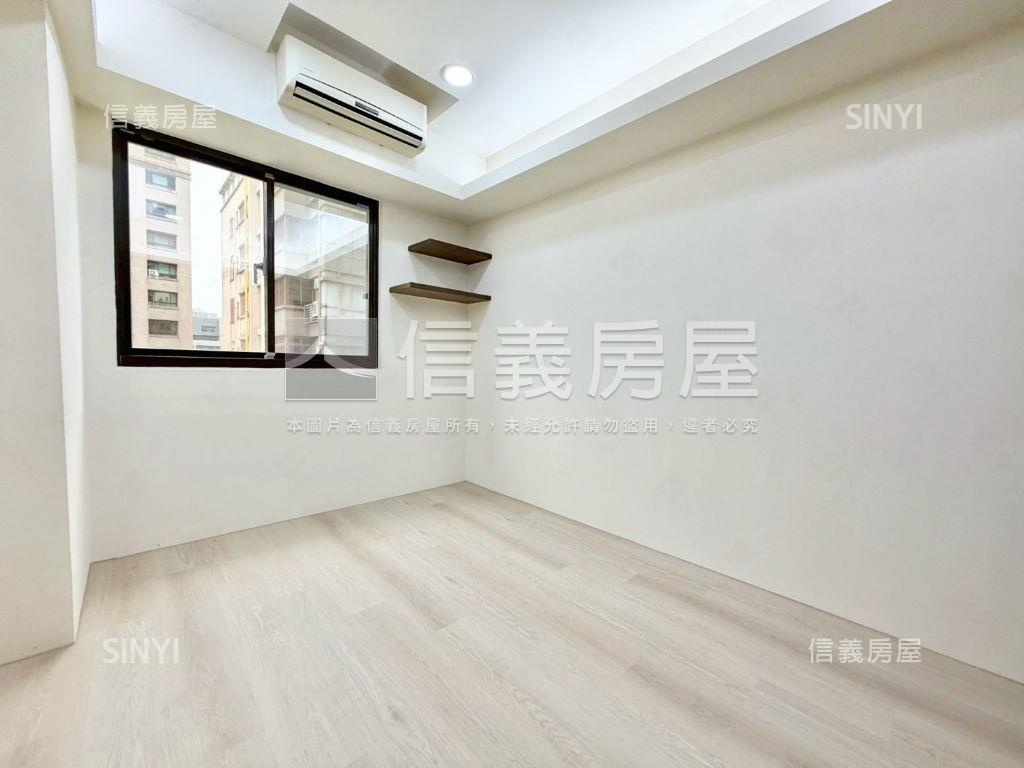 【世紀皇家】外棟三房房屋室內格局與周邊環境