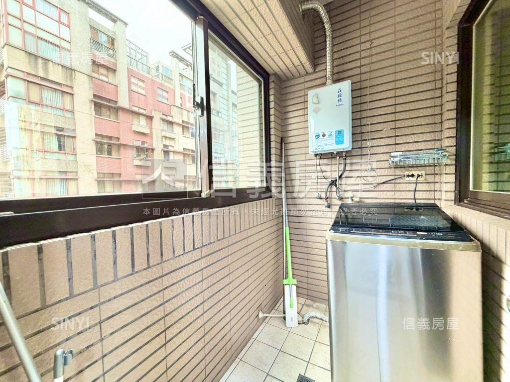 【世紀皇家】外棟三房房屋室內格局與周邊環境