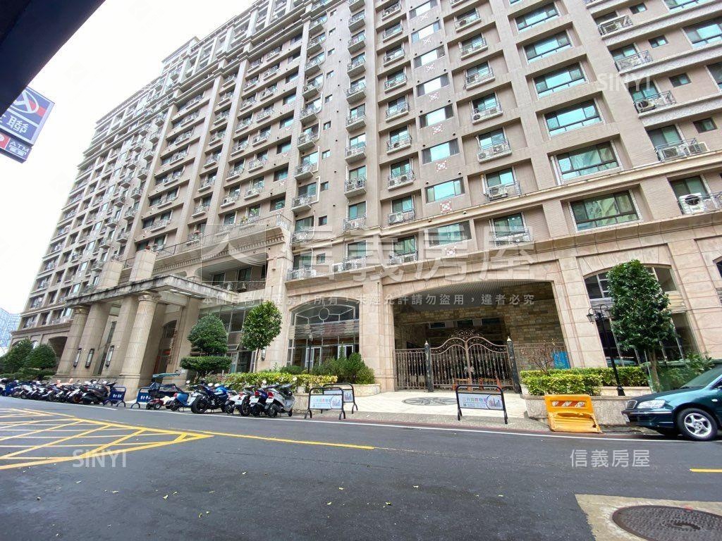 【世紀皇家】外棟三房房屋室內格局與周邊環境