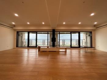 可看屋｝一芳洲河景次樓