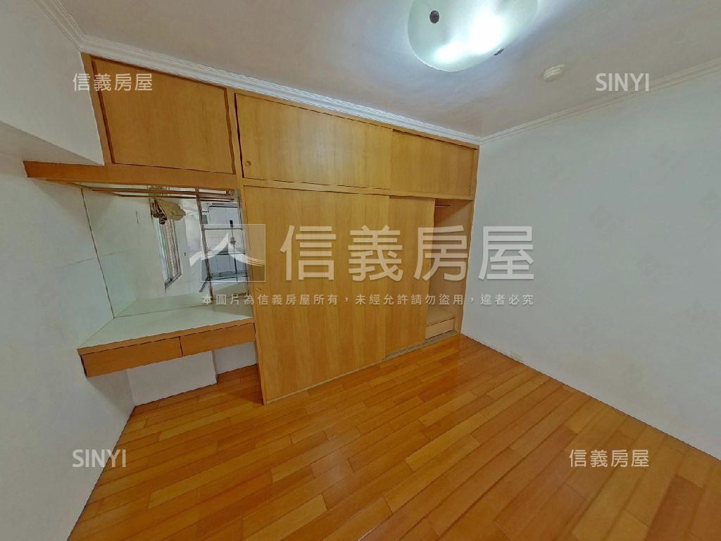 近捷運春天首席鬧中取靜房屋室內格局與周邊環境