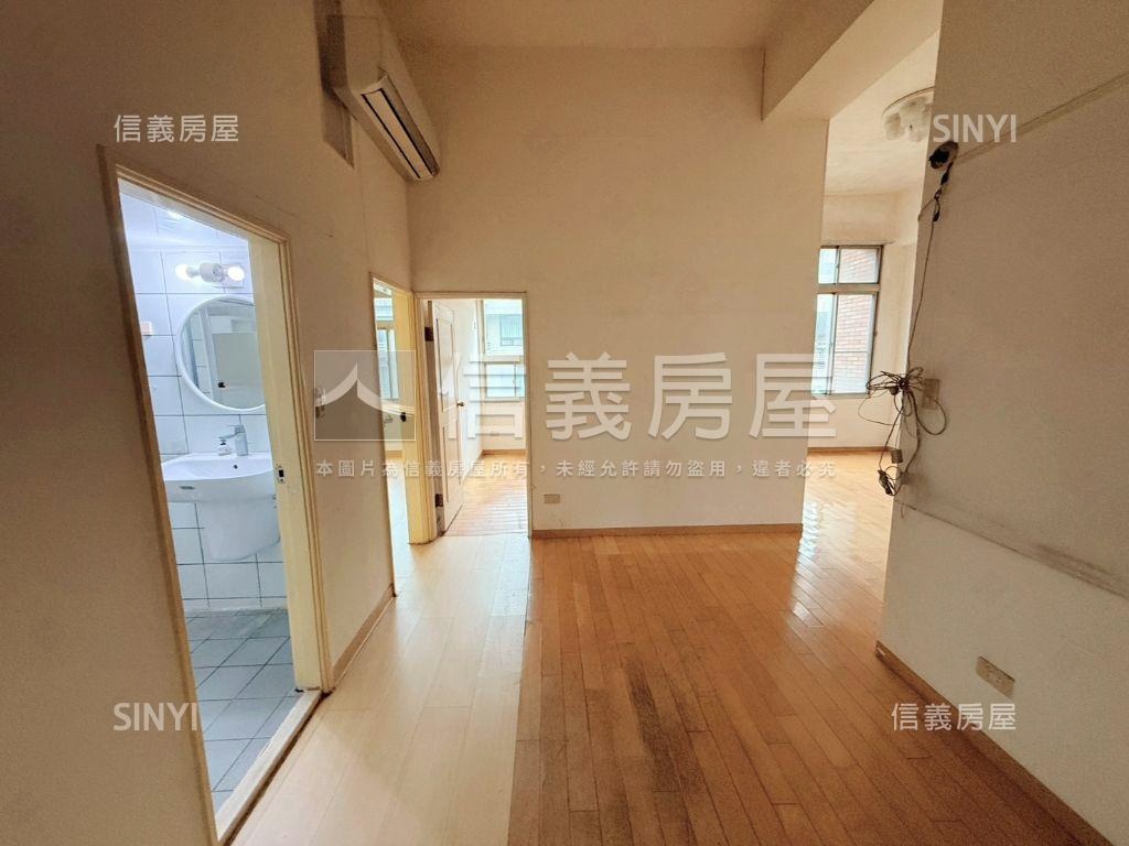 忠孝璞園Ω挑高三房房屋室內格局與周邊環境