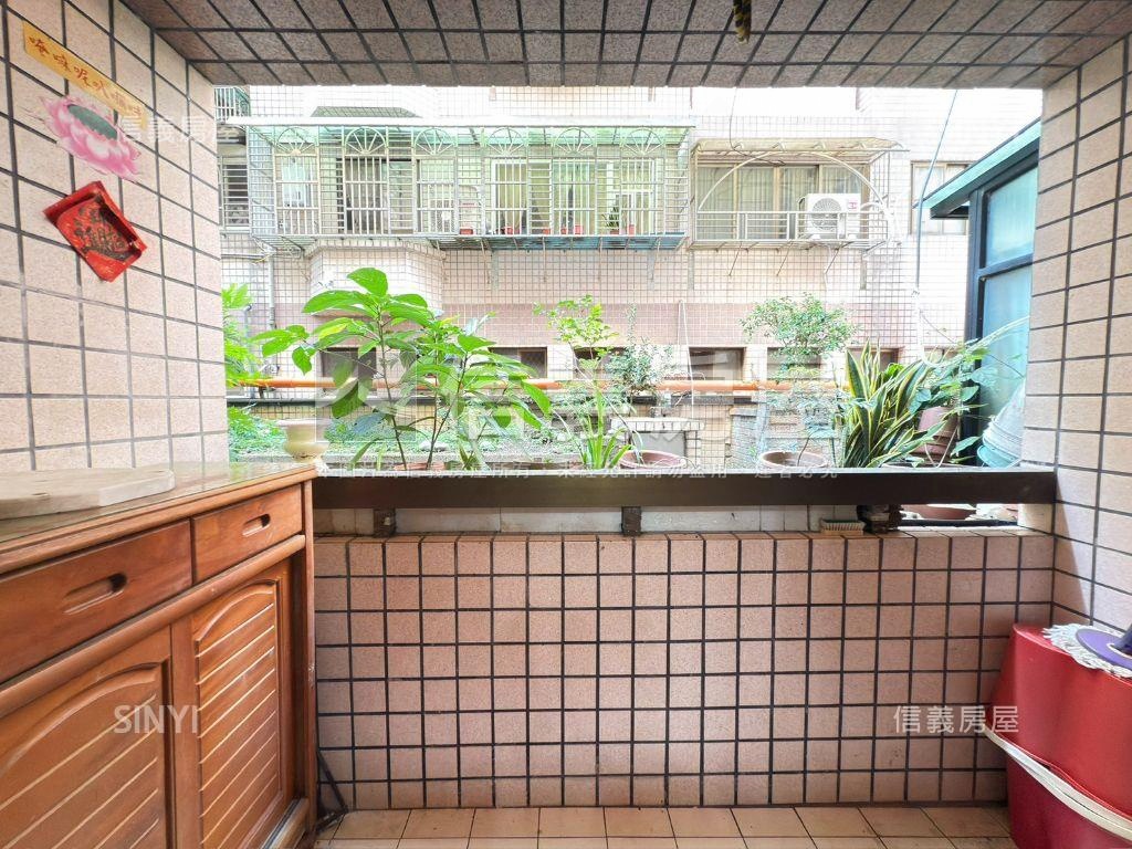 幸福華城●一樓三房房屋室內格局與周邊環境