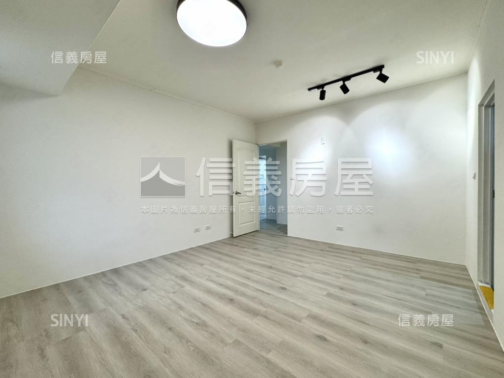 五福國中學區翻新三房車位房屋室內格局與周邊環境