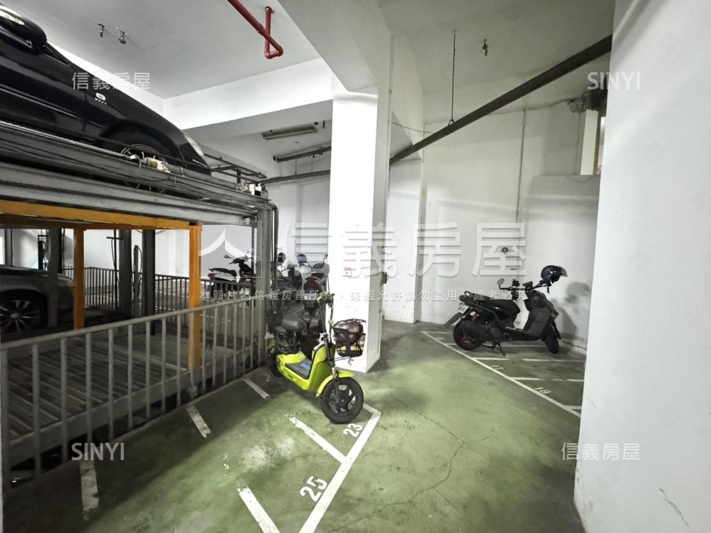 五福國中學區翻新三房車位房屋室內格局與周邊環境
