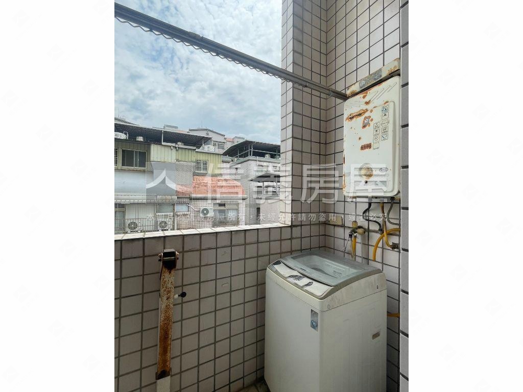 近園區明湖電梯２房房屋室內格局與周邊環境