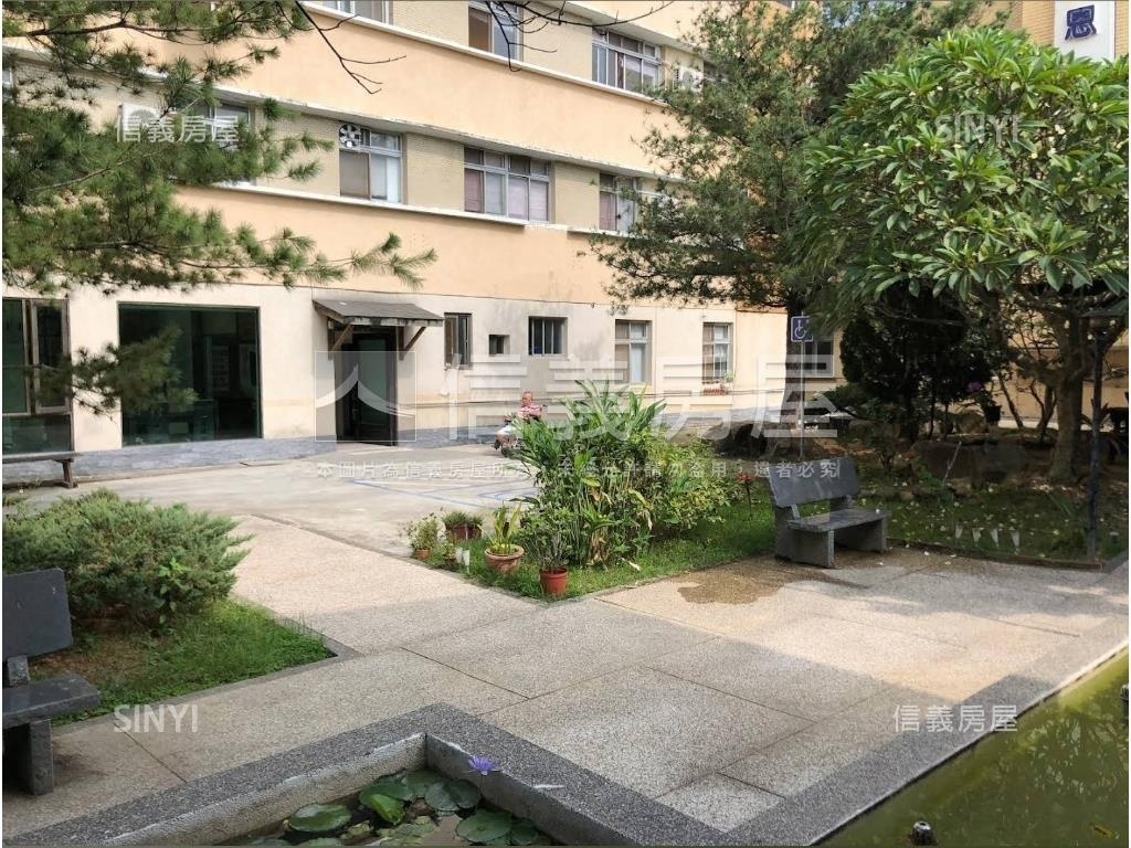 兩棟透天含土地使用空間大房屋室內格局與周邊環境
