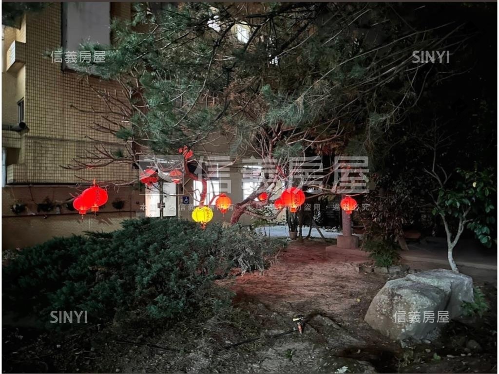 兩棟透天含土地使用空間大房屋室內格局與周邊環境