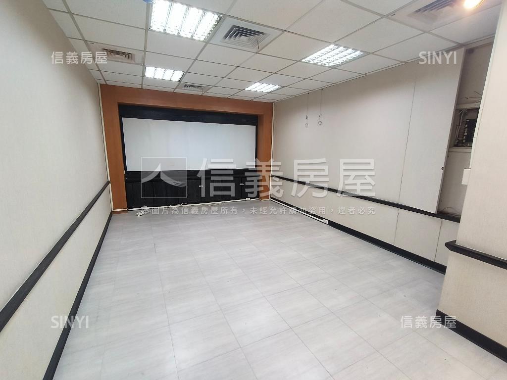 財富密馬龍騰辦公房屋室內格局與周邊環境