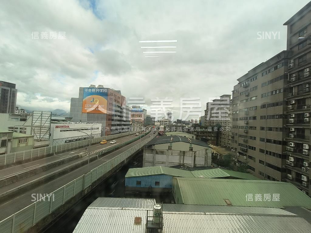 財富密馬龍騰辦公房屋室內格局與周邊環境