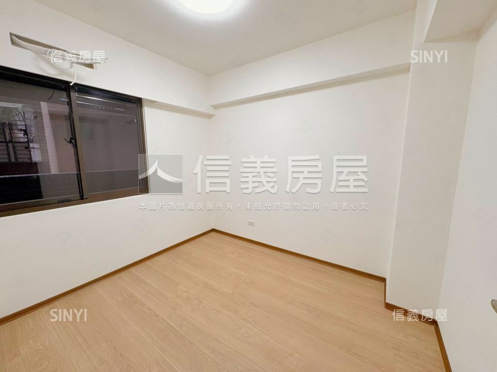 漢寶臺大苑精裝三房車位房屋室內格局與周邊環境