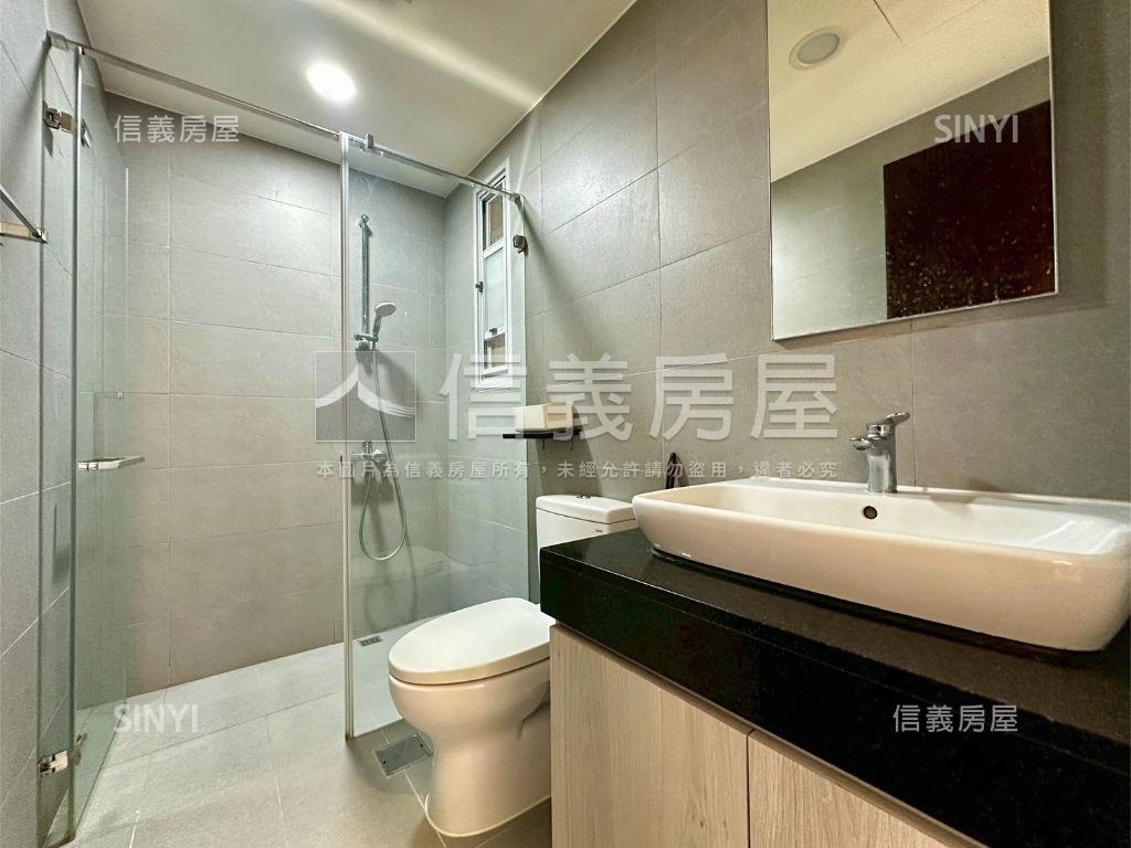 水依林質感２房１室平移車房屋室內格局與周邊環境