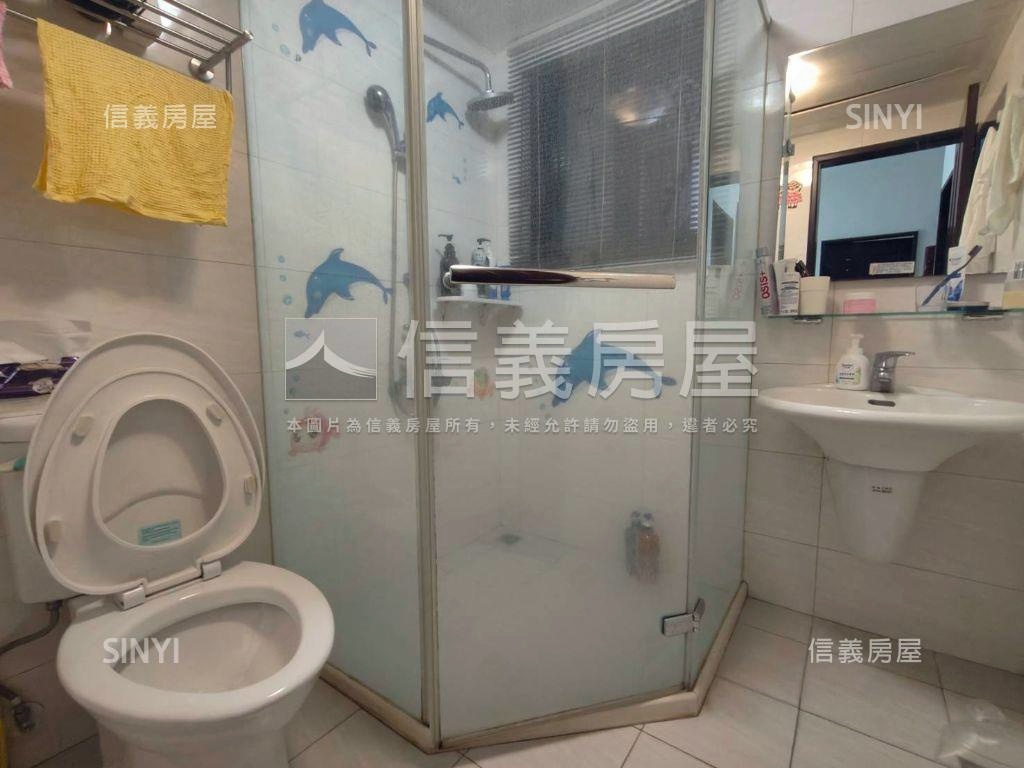 綠意盎然河美御景四房車位房屋室內格局與周邊環境