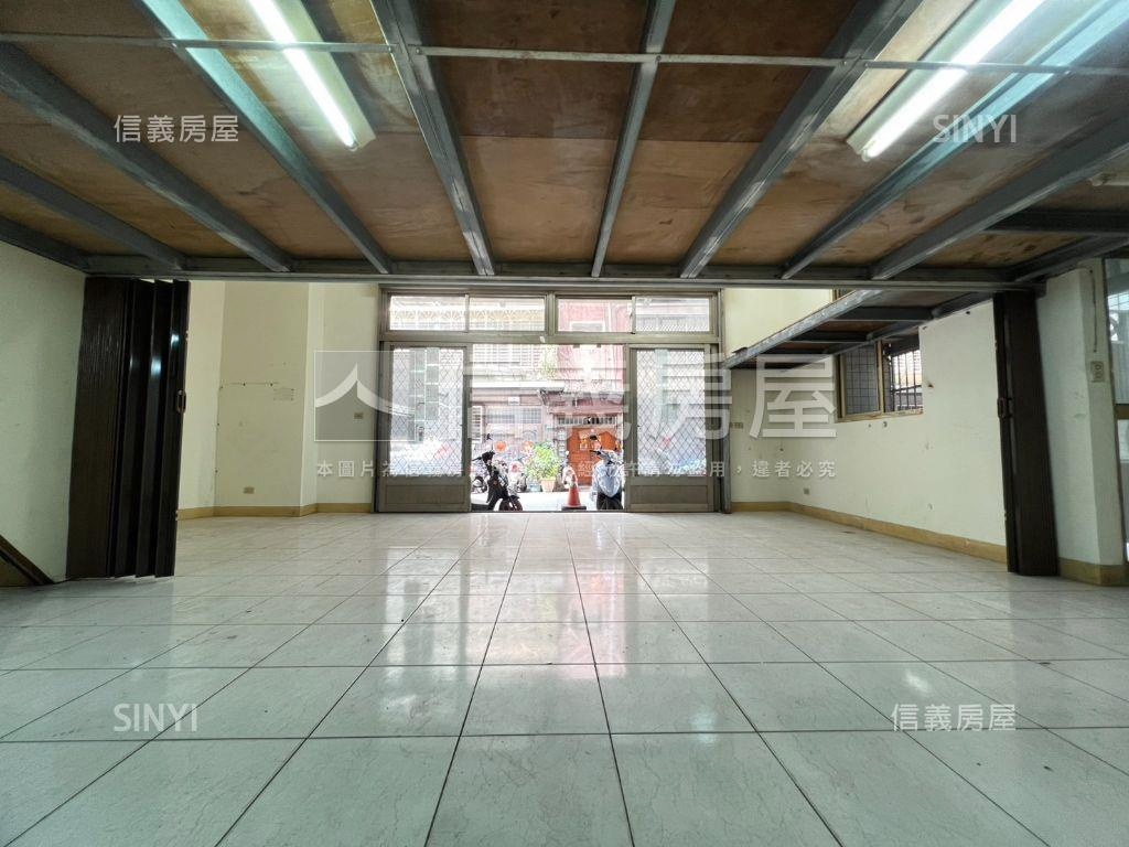 國凱華廈帶財辦房屋室內格局與周邊環境