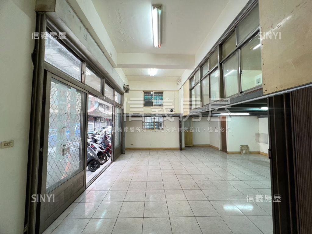國凱華廈帶財辦房屋室內格局與周邊環境