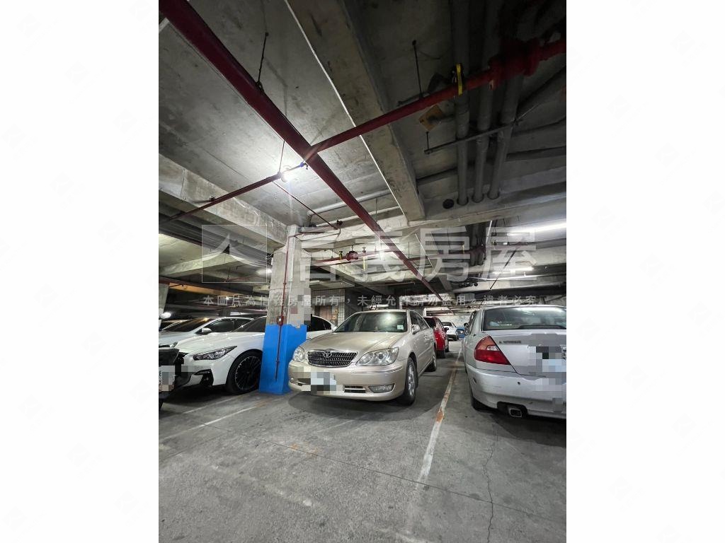 國凱華廈帶財辦房屋室內格局與周邊環境