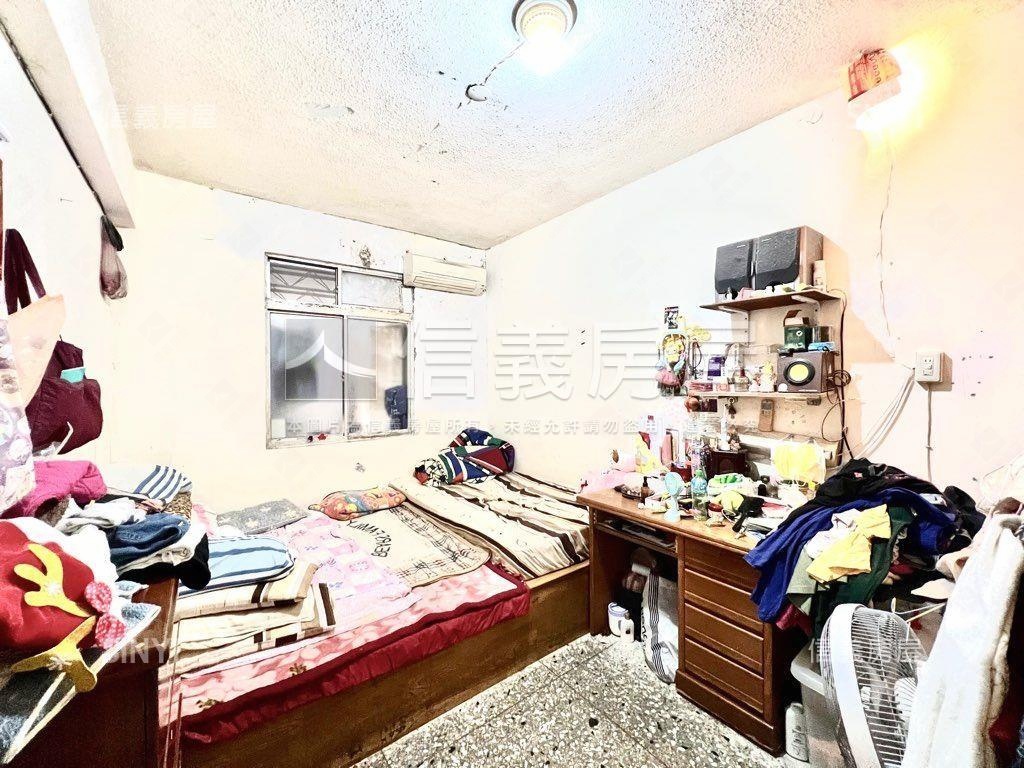 前後門輕鬆停車公寓一樓房屋室內格局與周邊環境