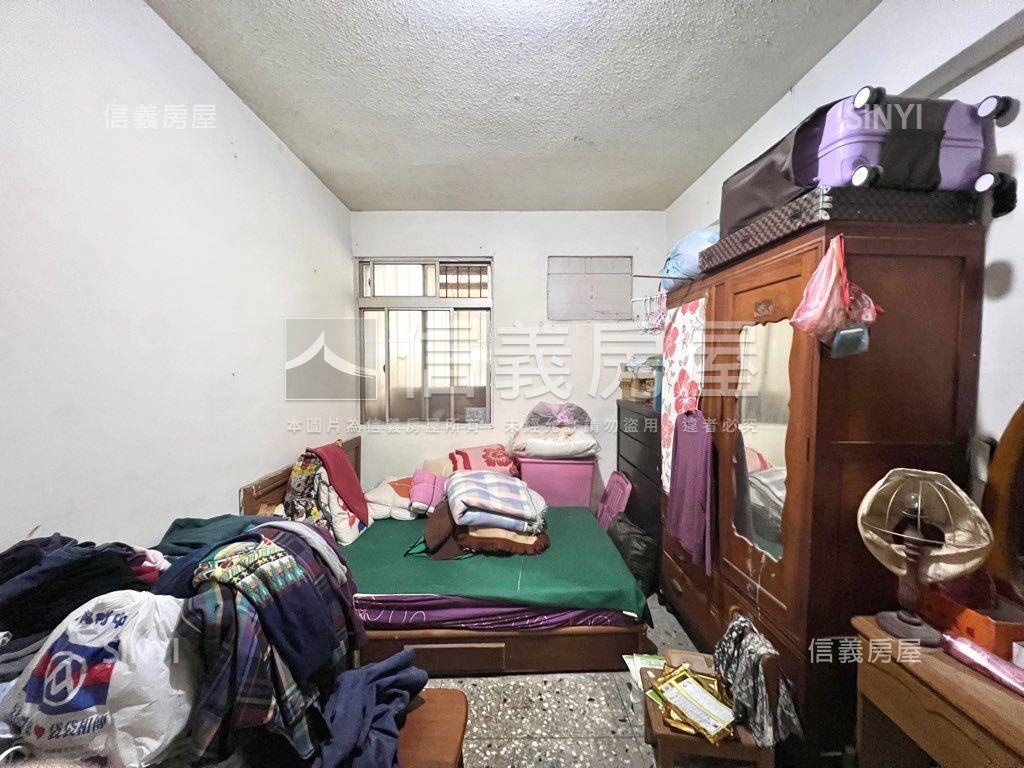 前後門輕鬆停車公寓一樓房屋室內格局與周邊環境