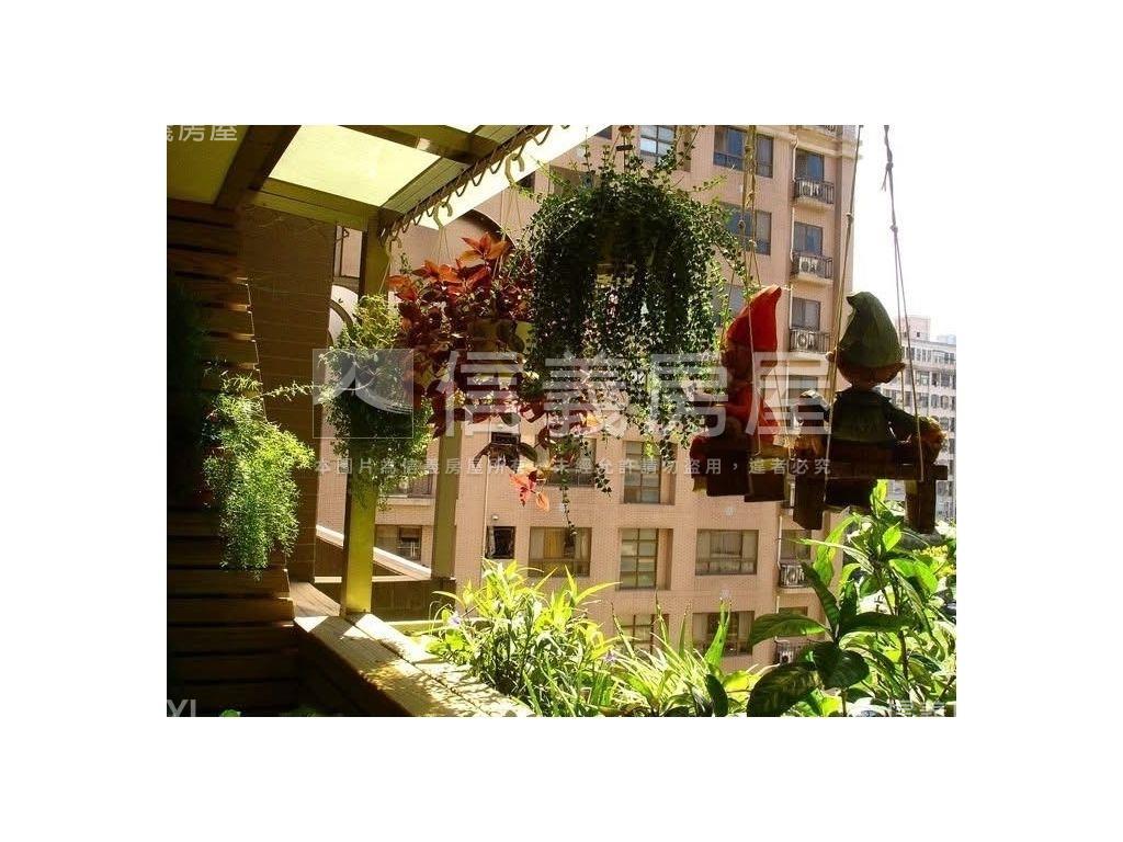 萬家福三面採光通透雙層宅房屋室內格局與周邊環境